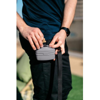 Сумка під ласощі для собак Dexas Pooch Pouch силіконова з кліпсою на пояс Сірий (PW600429)
